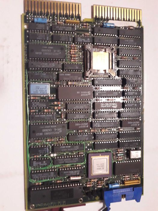 Продам винтажные платы от компьютера DEC MICROVAX-II.