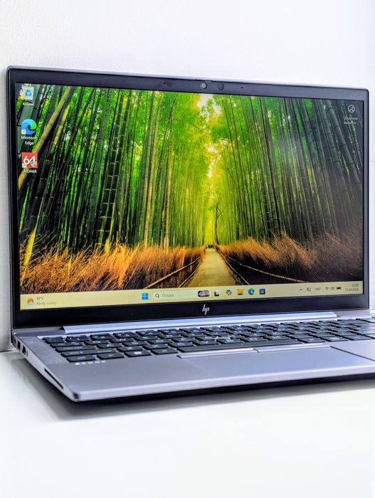 Тонкий ноутбук HP ZBook Firefly 14 G8 Intel Core i5 1135G7 4-32Gb 128-1Tb SSD m.2 FHD IPS 14 дюймів
