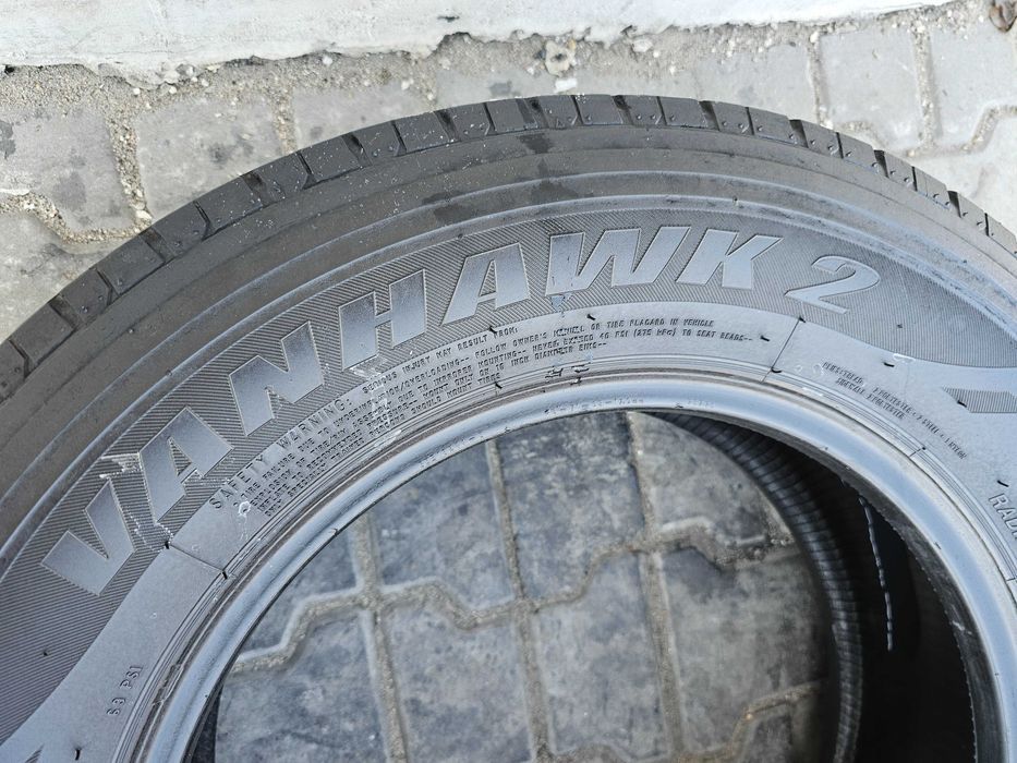 Lato Firestone 225/65 R16C 5.5mm