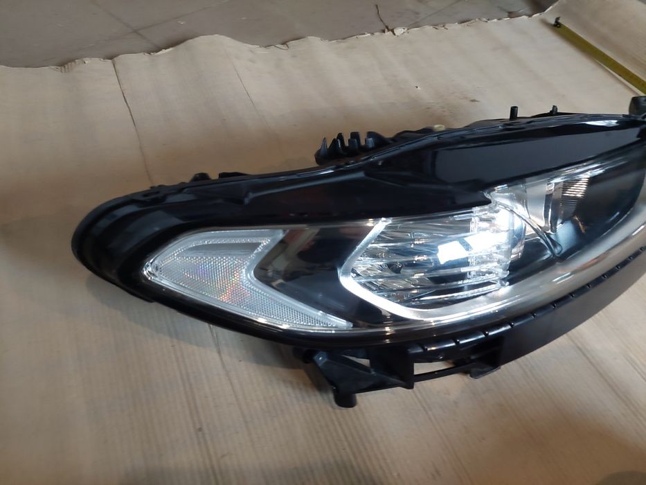 Lampy Ford Mondeo Mk5