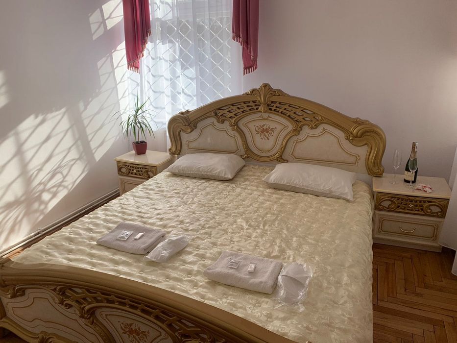 кімната подобово