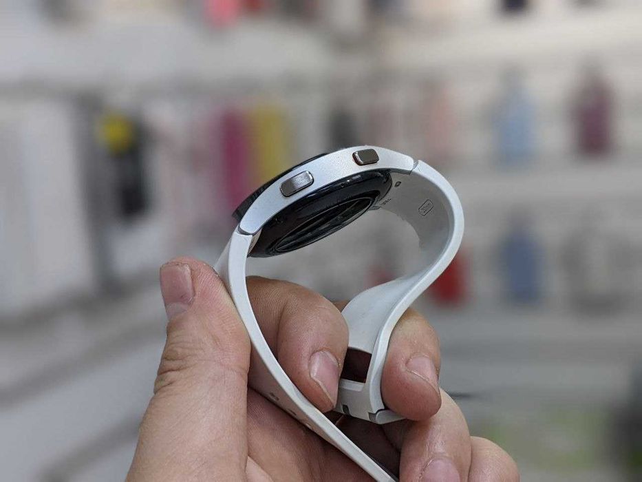 Смарт-годинник Samsung Galaxy Watch 4 40mm R860 Silver