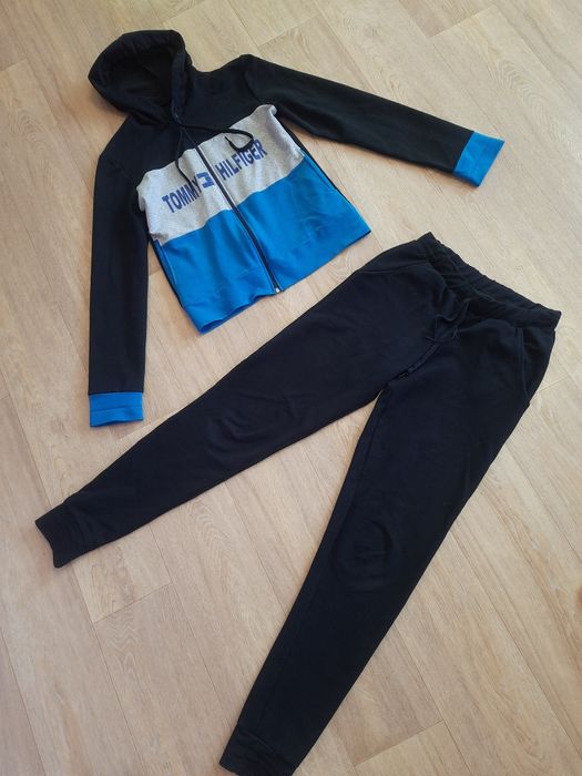 Спортивний костюм трикотажний Tommy Hilfiger 40-42, xs-s