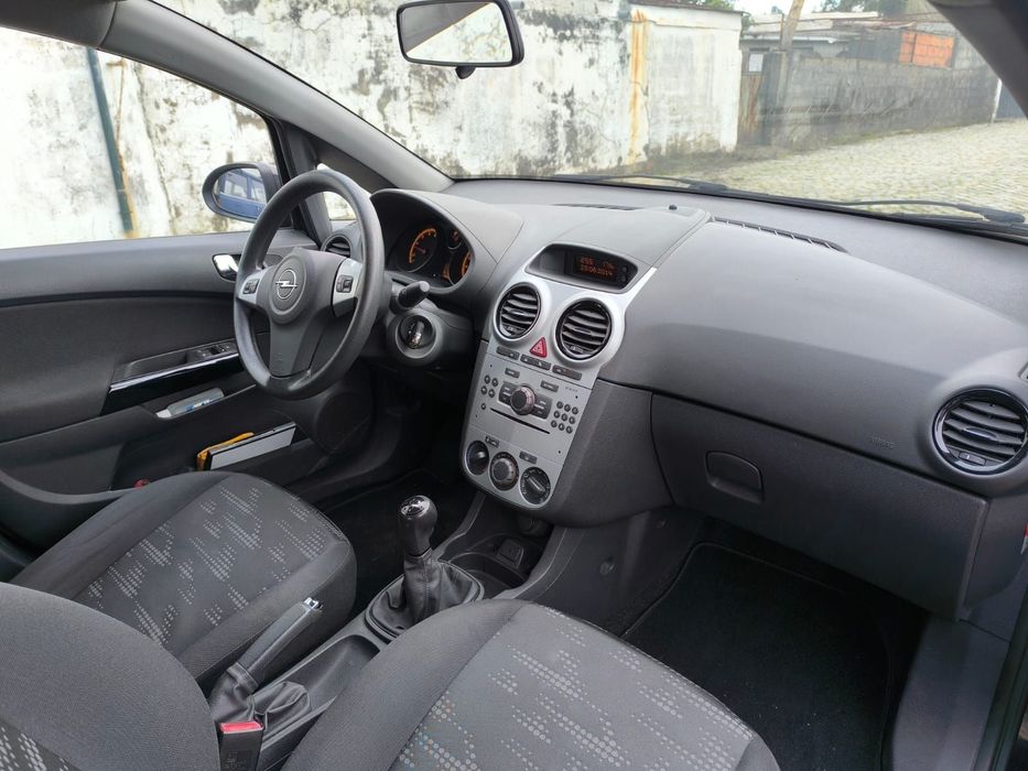 Opel Corsa 1.2 Enjoy S/S