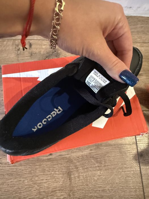 Кроссовки REEBOK женские НОВЫЕ