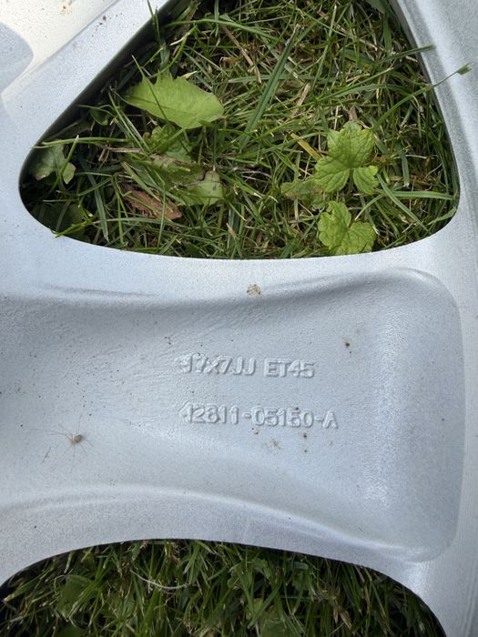 Felga aluminiowa Toyota 17”