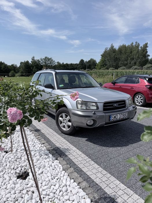 SUBARU FORESTER II garażowany cały czas.