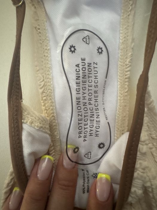 Шикарный новый купальник