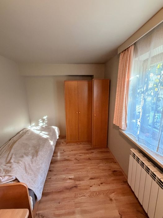 Pokój w mieszkaniu dwupokojowym