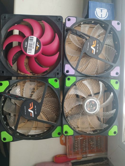 120 мм куллери  12v