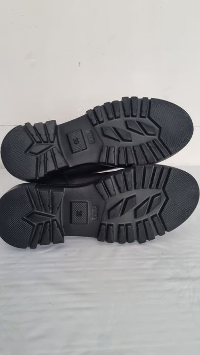 Челси кожаные 39 размер 25,5 см стелька