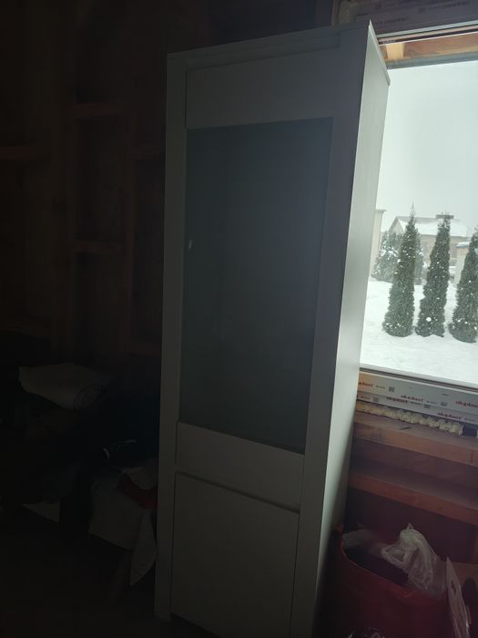 Słupek regał witryna