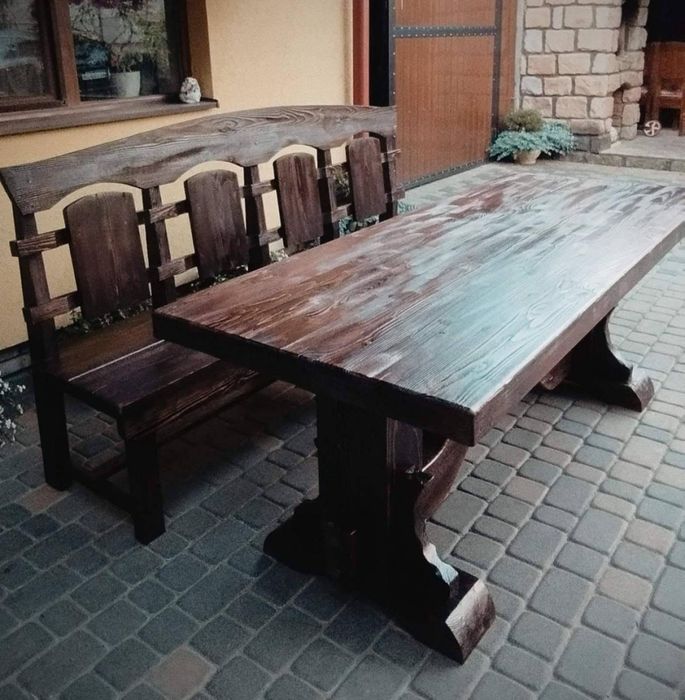 Масивний стіл, Стіл Мажор