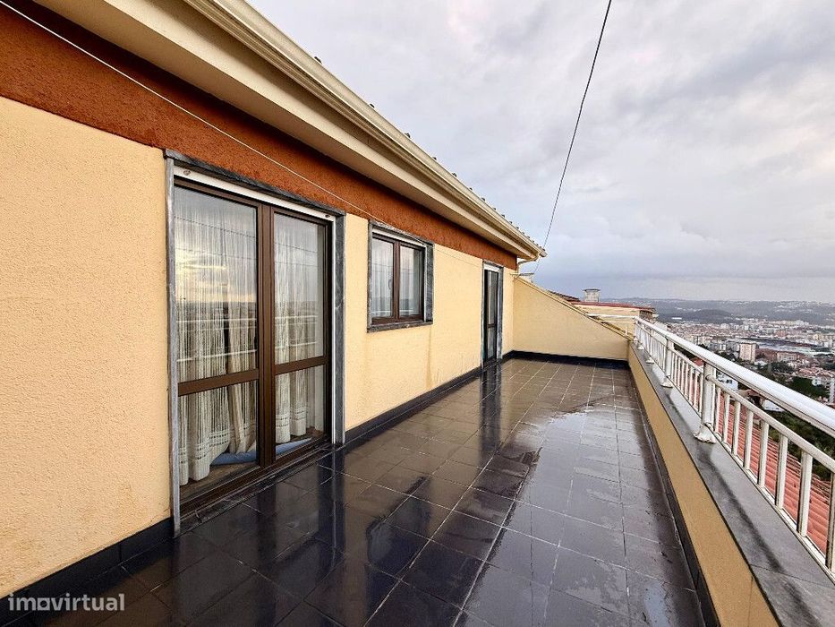 Apartamento T3+Sotão+G,Solum, Coimbra