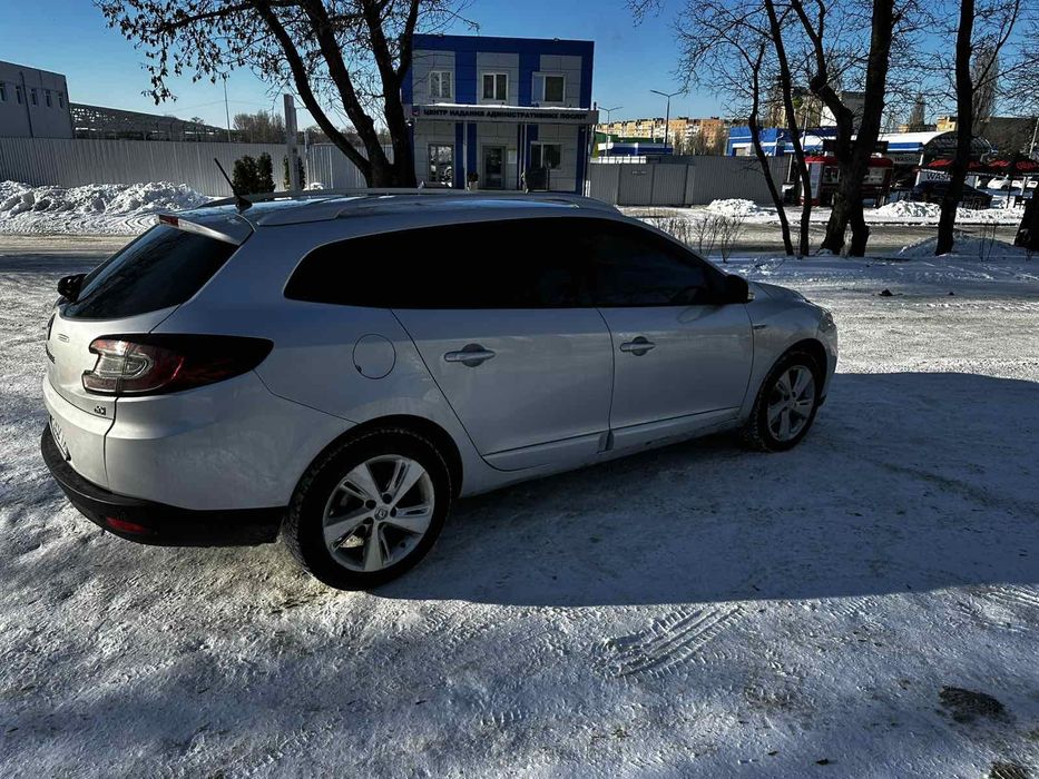 Продаю авто Renault Megane