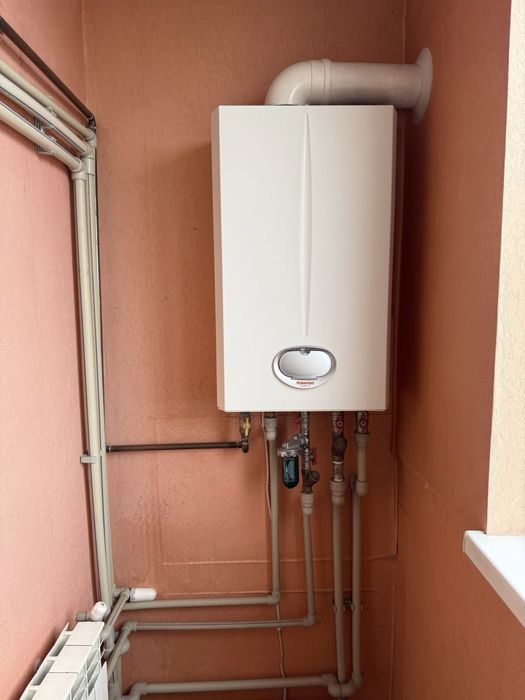 Продаж 3 кім.кв. А/О. Ремонт. Покращене планування. вул.Семенівська.