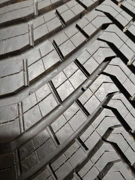 255/50/19 Continental AllSeasonContact 255/50 R19 107H XL jak nowa 2025r