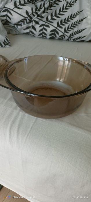 Naczynie żaroodporne z pokrywą