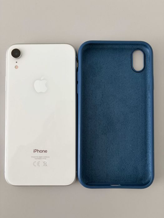 iPhone XR Branco 64GB