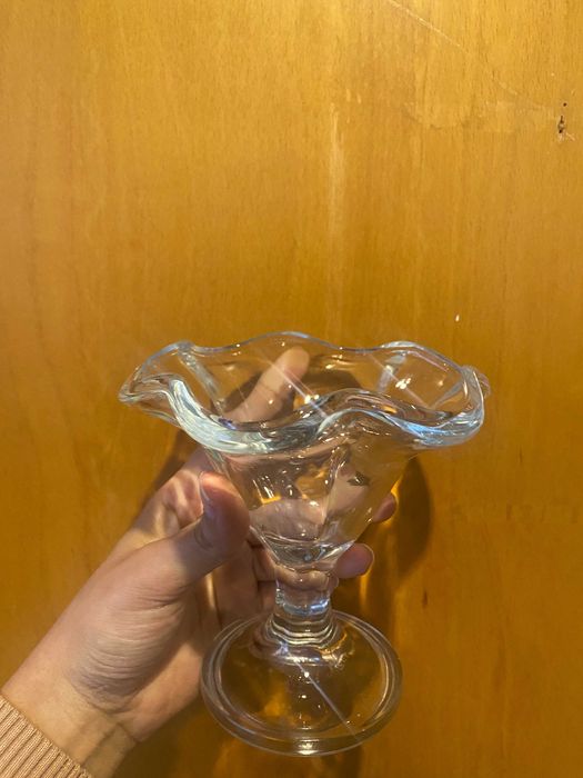 Taça vidro - Gelado em formato de flor