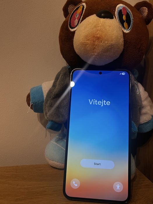 Samsung s23 128gb idealny stan