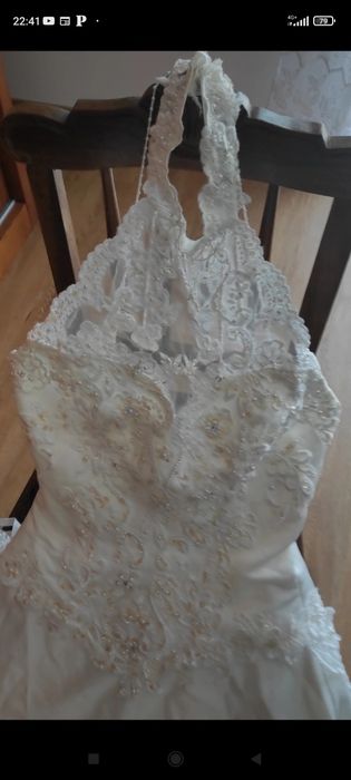 Vestido de noiva alta costura muito elegante