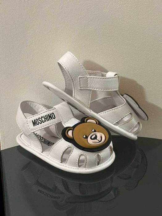 Дитяче взуття Moschino. Оригінал!