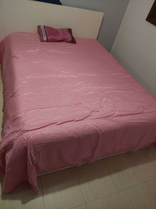 Colcha fina de meia estação de cama de casal