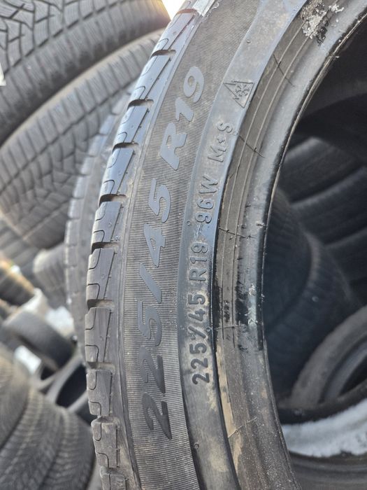 Шини 225/45 R19 Pirelli