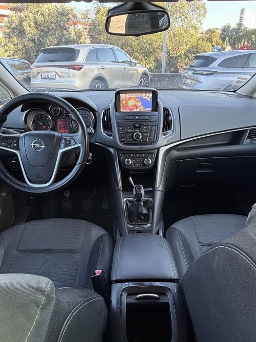Opel Zafira 2.0 Cdti 2012