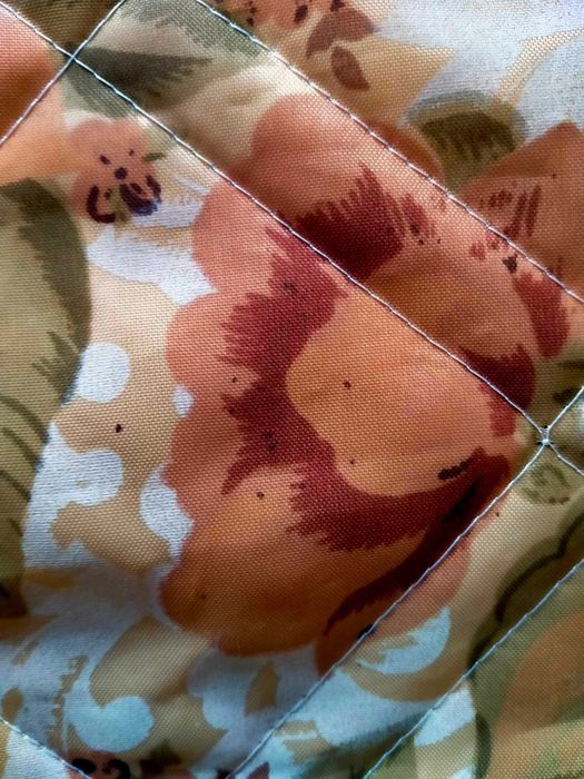 Покрывало на двуспальную кровать атласное