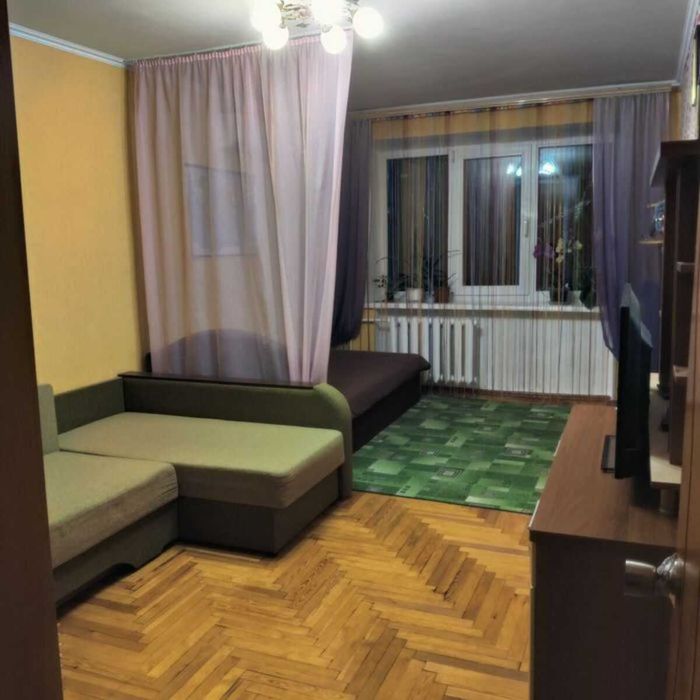 Продам 2 кімнатну квартиру Космосі