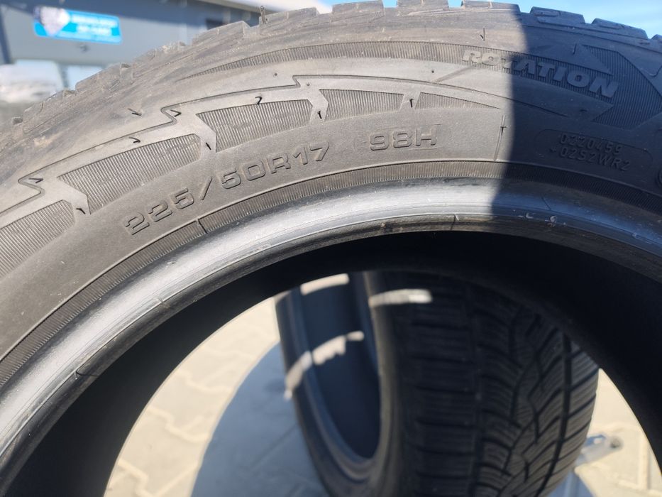 225/50r17 Goodyear ultra grup performance zima 2 szt nr Z 154
