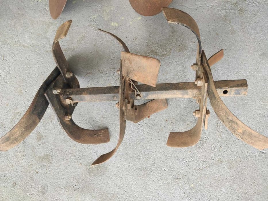 MOTOENXADA GASOLINA 7 CV