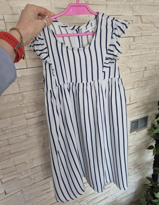 Sukienka letnia dziewczęca 128cm