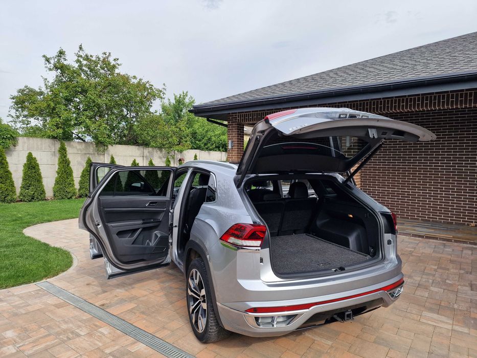 Volkswagen Atlas Cross Sport