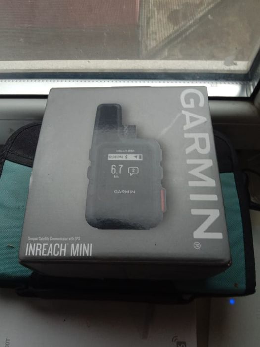 Компактний супутниковий комунікатор Garmin inReach Mini 2