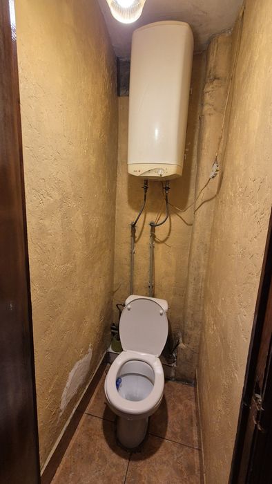 2 кімнати в гуртожитку