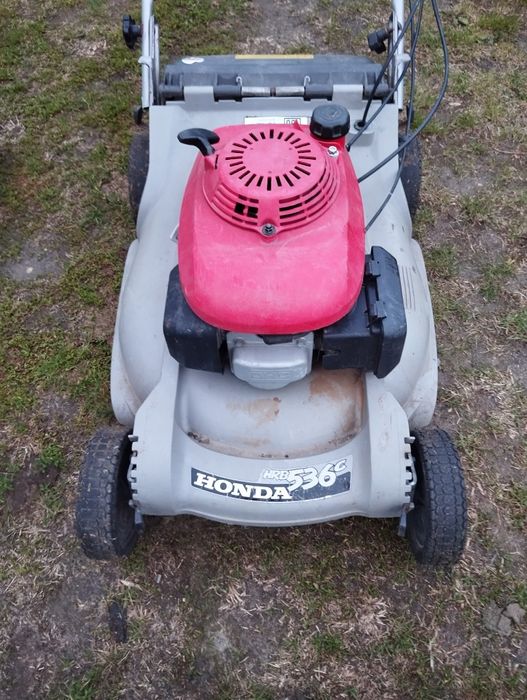 2 kosiarki spalinowe Honda HRB 536 C