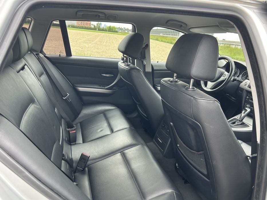 BMW e91 330xi. ZAMIANA.