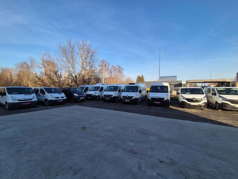 Продаж СВІЖОПРИГНАНИХ вантажних і пасажирських бусів