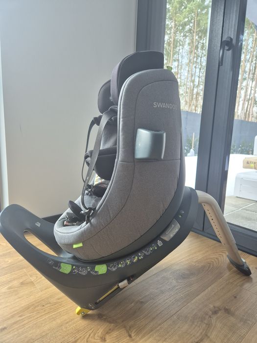 Fotelik obrotowy Swandoo Marie 3 (i-Size) | Sesame Grey + GRATIS BeSaf