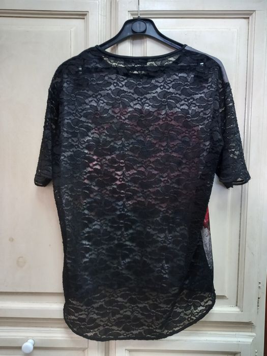 Blusa tipo túnica da Ferrache