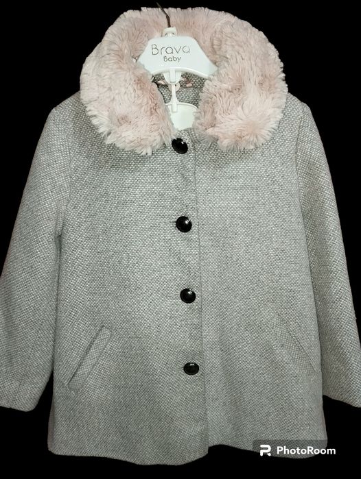 Пальто для дівчинки