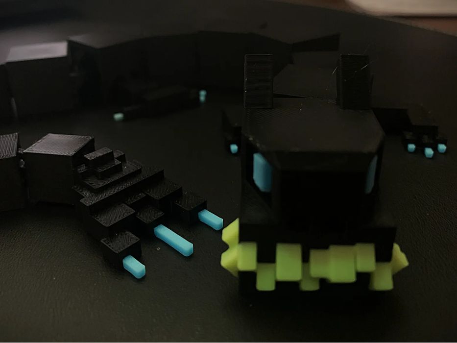 Dragão Articulado - Brilha no Escuro