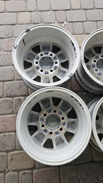 Диски оригінал Тойота  R15.