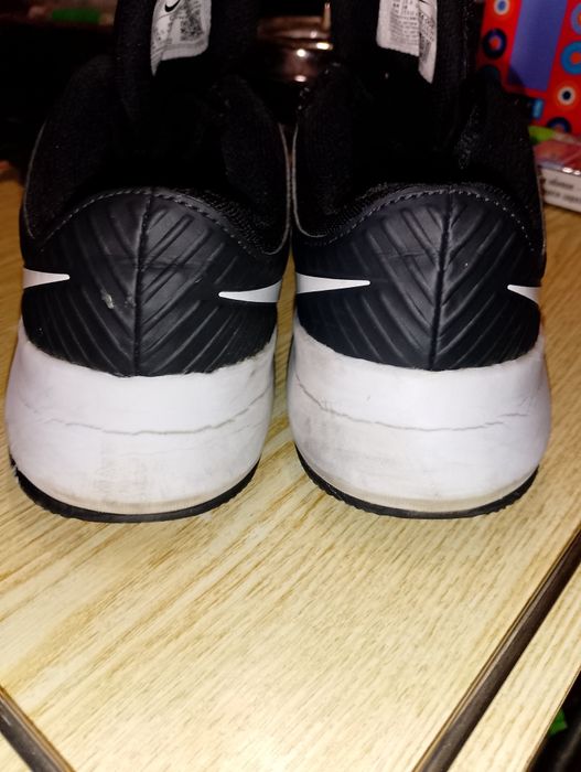 Красовки Nlke...