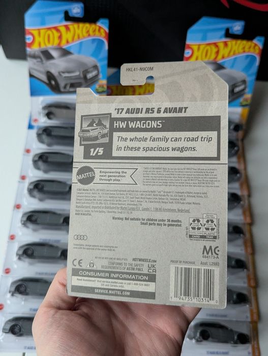 Хот вілс Ауді рс6 dollar 17 avant сіра  hot wheels audi rs6 nardo gray