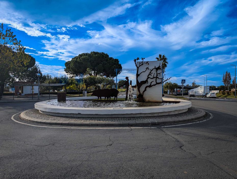 Propriedade única com a possibilidade de construção até 500 m²