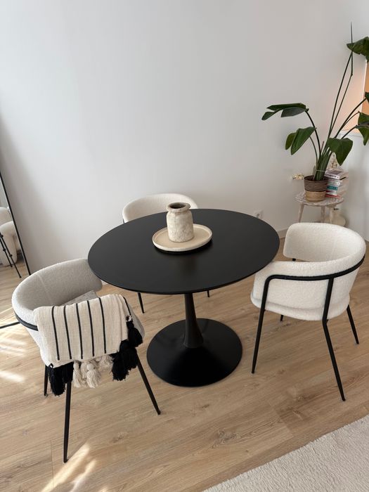 Mesa de Jantar Redonda Maison du Monde (120cm) - Preta